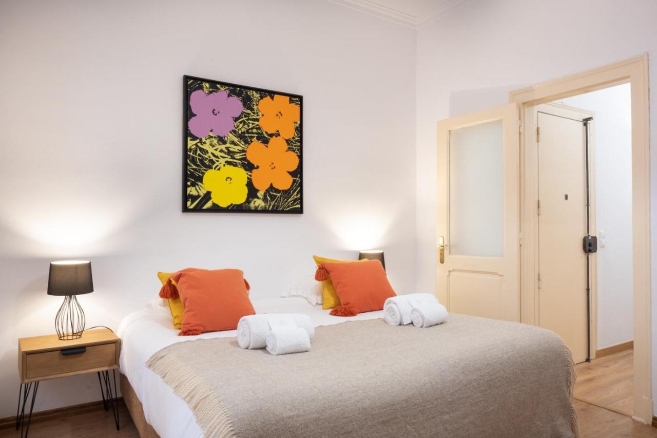 Central Apartment With Terrace By Lovelystay Lisbon Exterior photo
