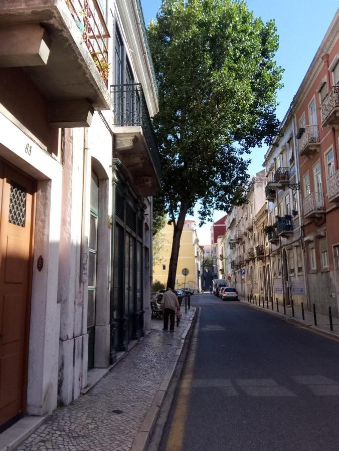 Central Apartment With Terrace By Lovelystay Lisbon Exterior photo