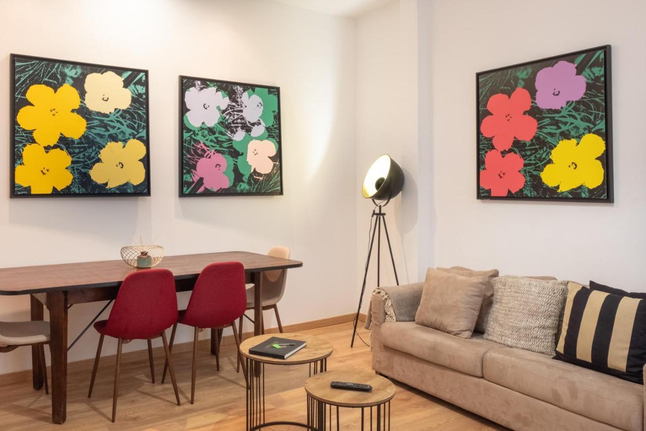 Central Apartment With Terrace By Lovelystay Lisbon Exterior photo